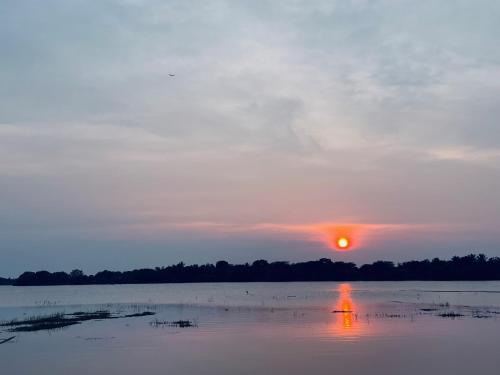 Yala Lake View Cabanas