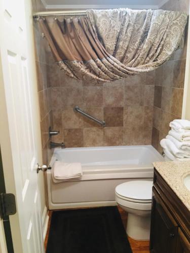 MooreField Suites Greensboro East