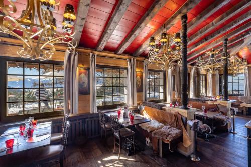 Le Coucou Hotel & Restaurant-Bar - image 6