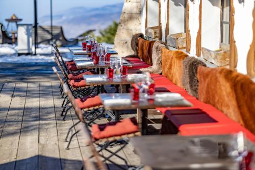 Le Coucou Hotel Restaurant & Lounge-Bar 4