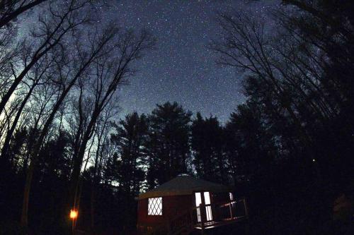 Heated & AC Yurt in Penn Yan, USA