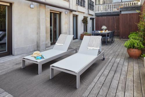MIRACONCHA TERRACE by SWEET HOME SAN SEBASTIAN - Tap to explore photos