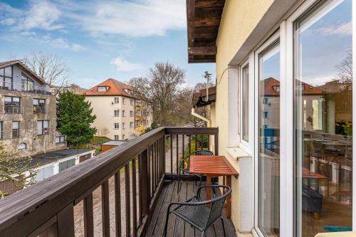 Three-Bedroom Apartment image 4