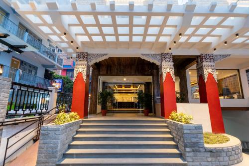 451900187 Hotel Lo Mustang