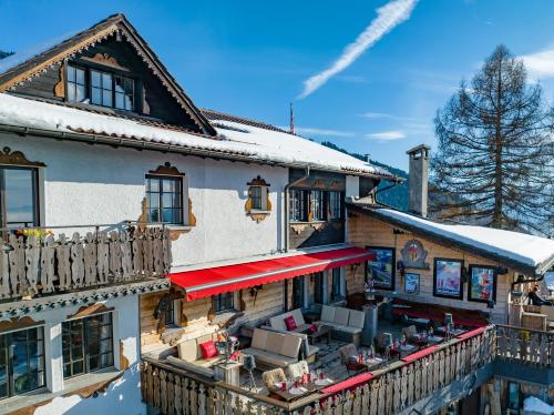 Le Coucou Hotel Restaurant & Lounge-Bar 3