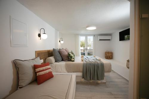 Hermes Luxury Suites – Naxos City