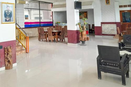 Urbanview Hotel Istana Bangun Jagad Indramayu