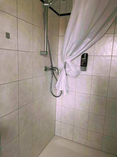 Zimmer mit 2 einzelbetten