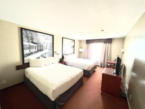 Super 8 by Wyndham Whitecourt