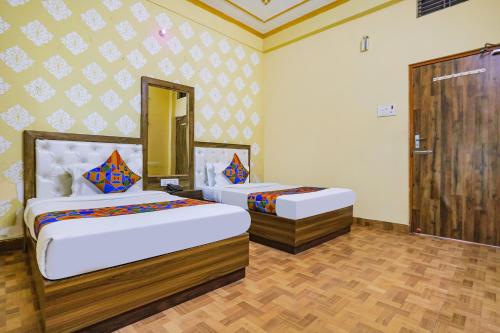 FabHotel Shivam Palace