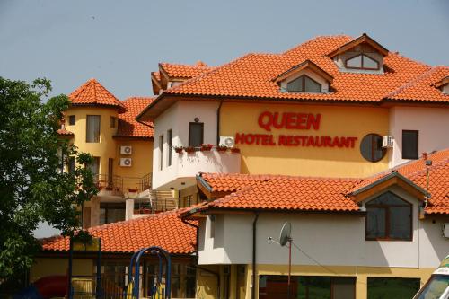 Hotel Queen