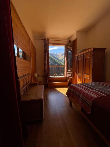 La Bianca * * cosy et chaleureux in Aiguilles