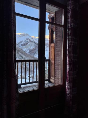 La Bianca * * cosy et chaleureux in Aiguilles