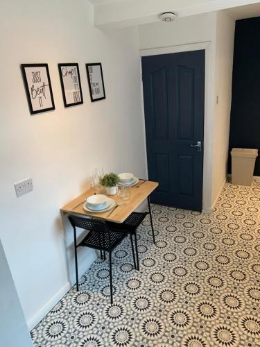Windsor 4 - Spacious beautiful 4 bdrm maisonette nr Ncle free wifi free parking, Gateshead (photo 8)