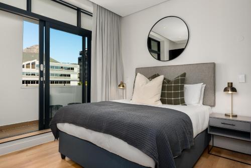 The Carrington Luxury Apartments Room Type - Deluxe Queen Studio 