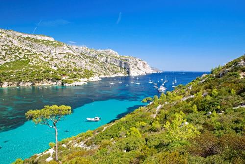 Közeli látványosságok, La Belle Vue in Sausset-Les-Pins