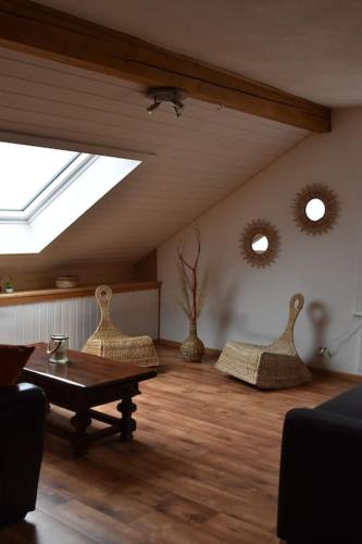 Appartement Chez l'apiculteur in Travers, Schweiz