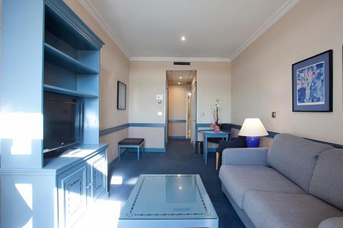 Espahotel Gran Vía - image 2