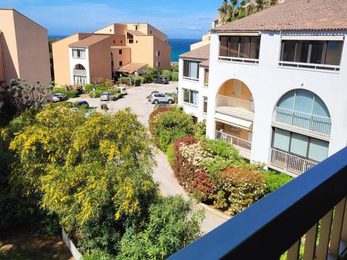Appartement Six-Fours-les-Plages, 2 pièces, 4 personnes - FR-1-316-245