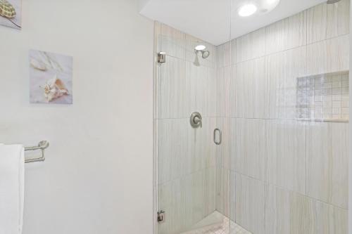 152 Leeward Court - image 11
