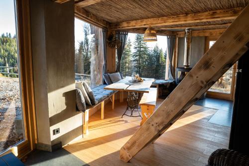 Górna Chata Mountains Chalet - Stable Cottage (Gorna Chata Mountains Chalet - Stable Cottage) in 洛普茲什納