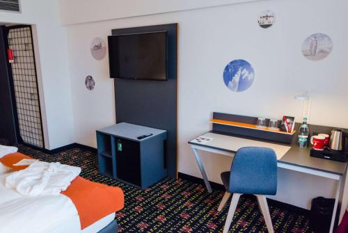 Vienna House Easy Airport Bucharest - image 4