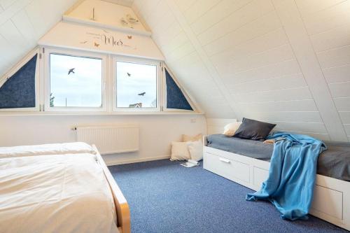 Am-hohen-Ufer-Reetdach-Haus-Ocean-Breeze-123 - image 3