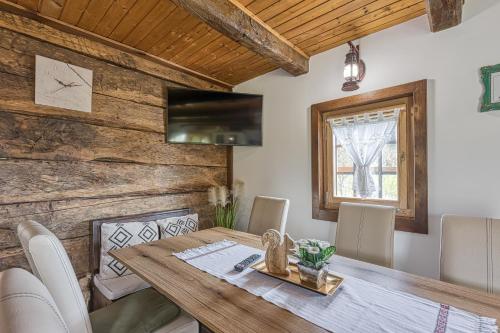 Rural House With Wellness - Happy Rentals