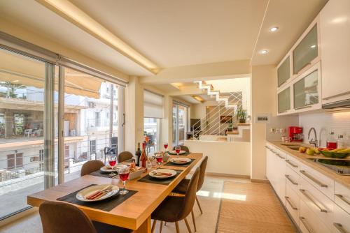 Luxury Maisonette