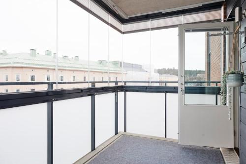 Rauhallinen kolmio omalla saunalla Tampereen keskustassa