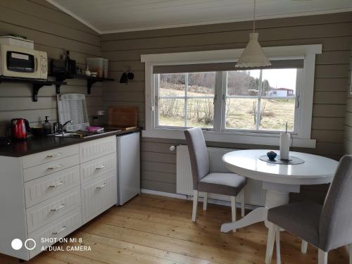 virtuve, Laugar Guesthouse in Laugara