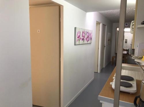 3 bedrooms, 4 beds