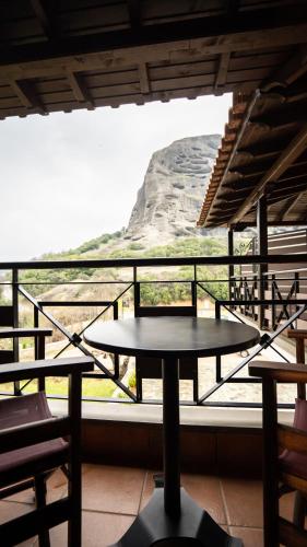 Dellas Boutique Hotel - image 13