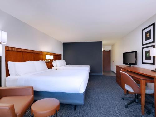 Courtyard by Marriott Tampa North/I-75 Fletcher