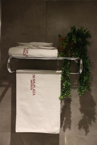 451992537 Nova Plaza Crystal Hotel & Spa