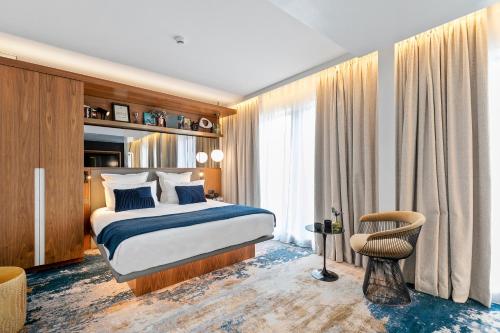 room detail thumbnail 0