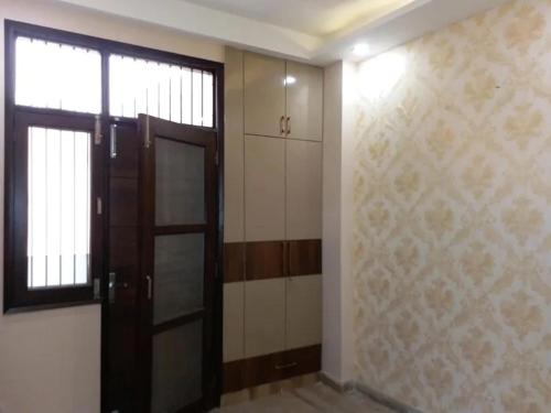 3bhk with private bathroom and balcony