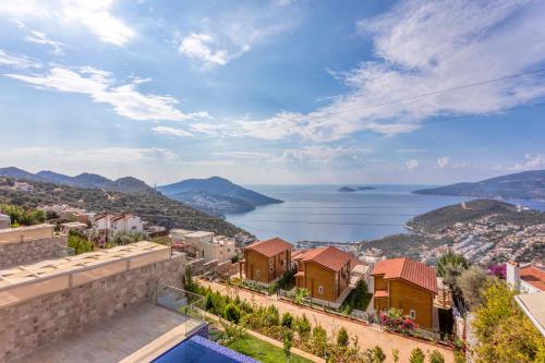 Villa with Private Pool image 2