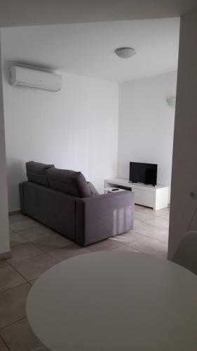 Sal Mar Suites - image 14