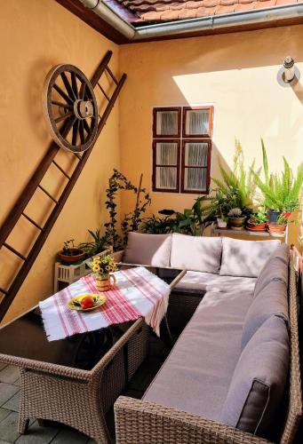 Apartment in a historical house in the center of Levoča, Levoča (foto 6)