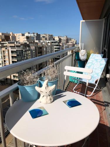 Apartment with Terrace room in Ma Mère Beach Condo Oostende