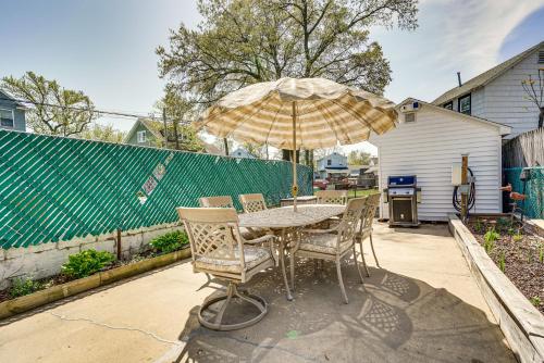 New Jersey Abode - Near Theme Parks, Walk to Beach in Keansburg, USA