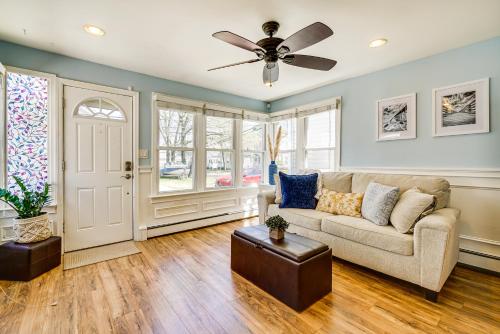 New Jersey Abode - Near Theme Parks, Walk to Beach in Hazlet (NJ)