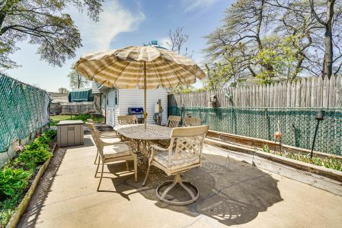 New Jersey Abode - Near Theme Parks, Walk to Beach in Hazlet (NJ)