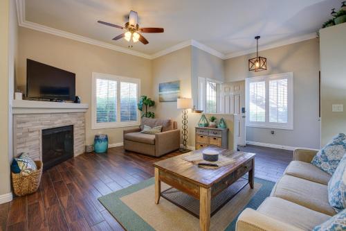 Las Vegas Condo Rental with Pool Access!, Las Vegas (photo 6)