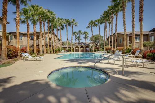 Las Vegas Condo Rental with Pool Access!, Las Vegas (photo 4)