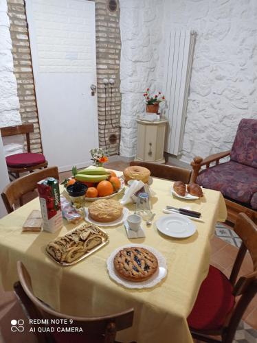 B&B Giallo Siena in Rocchetta A Volturno