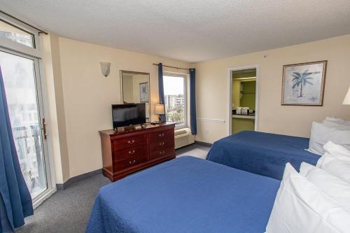 Direct Ocean Front 1 Bedroom 2 Bathrooms Boardwalk Resort Unit 539 Sleeps 8 - image 5