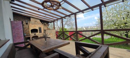 Будинок з Терасою Біля Фонтанів, Uman (Foto 5)