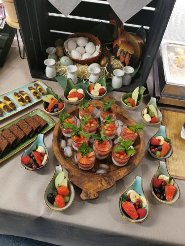 طعام و مشروبات, Akteon Hotel in Birkach